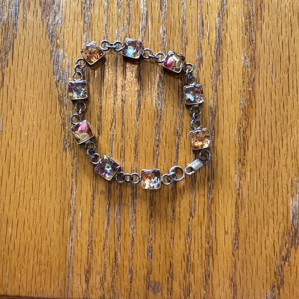 Sterling bracelet with flowers
